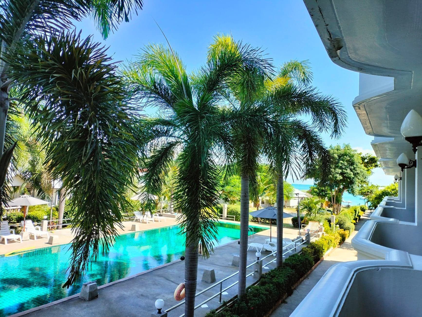Bay Beach Resort