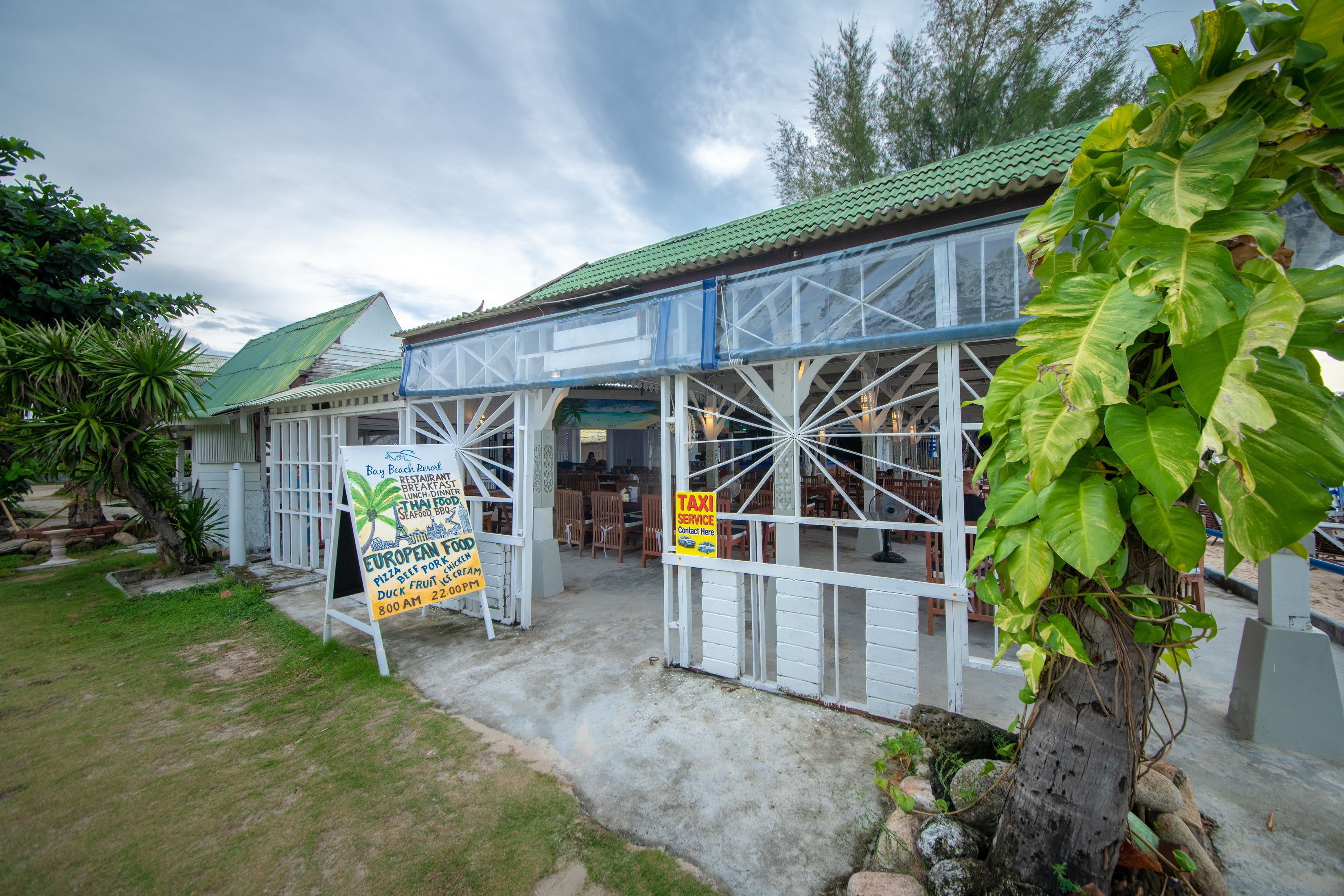 Bay Beach Resort