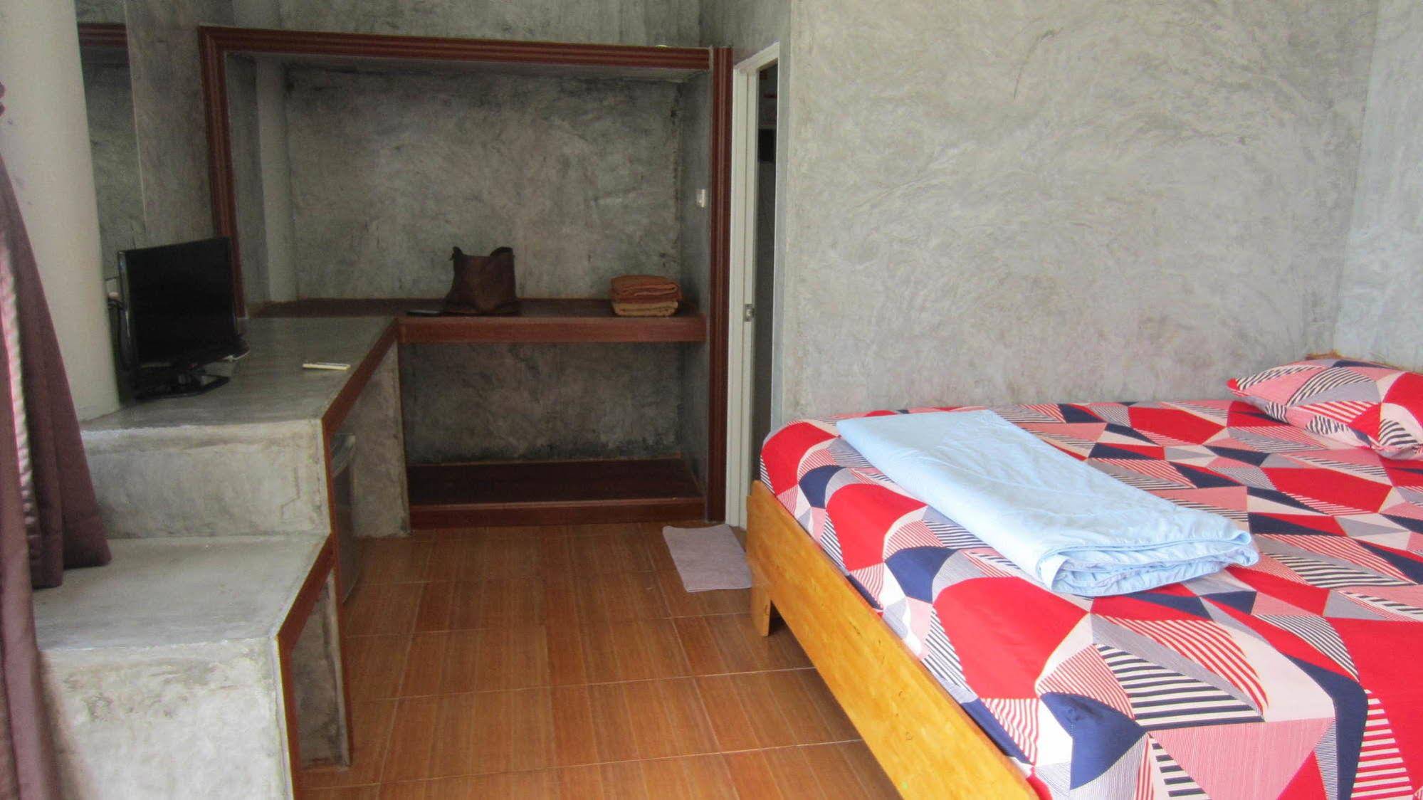 Charung Bungalows