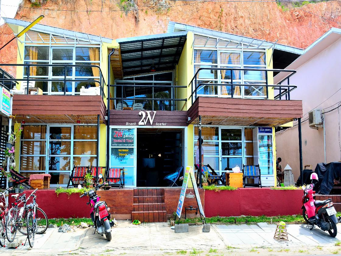 2W Beach Hostel Koh Samui