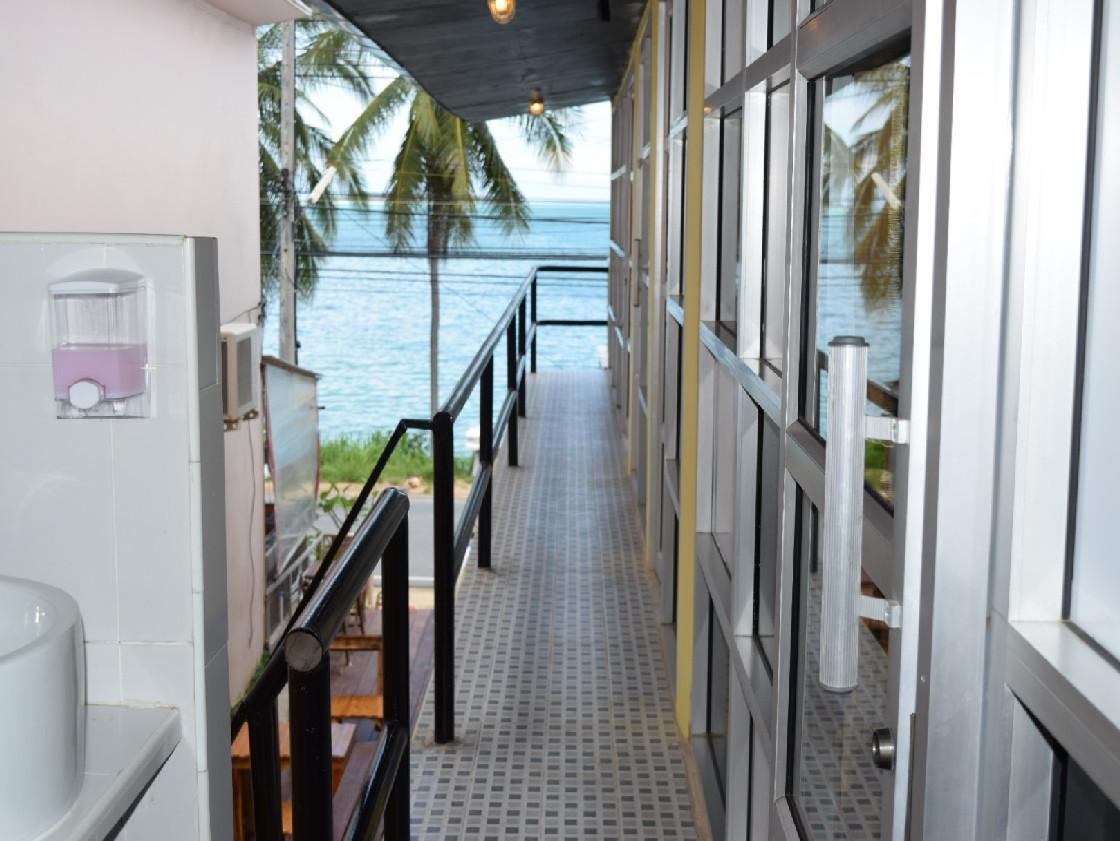 2W Beach Hostel Koh Samui