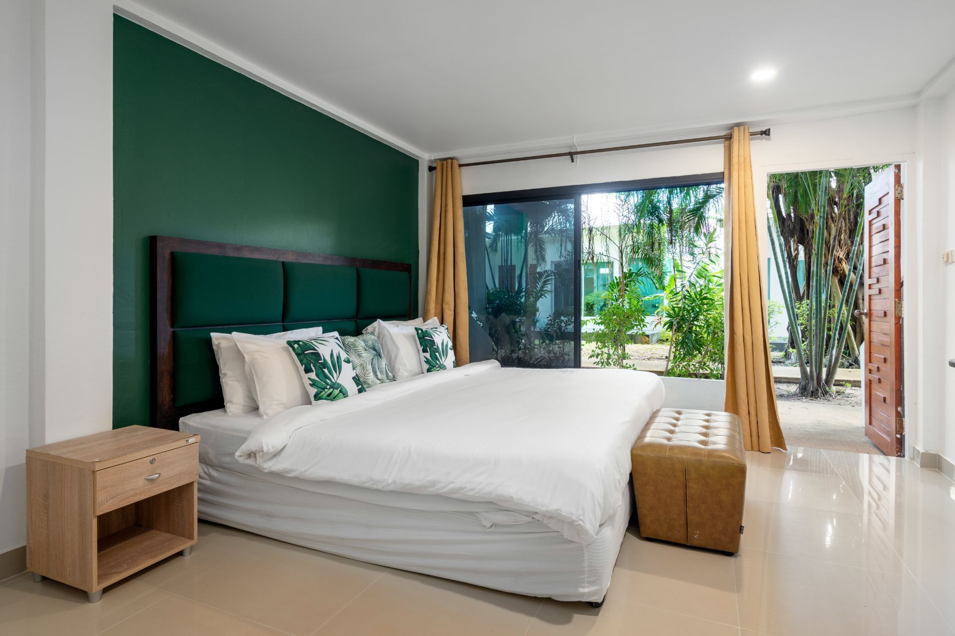 4U Resort
