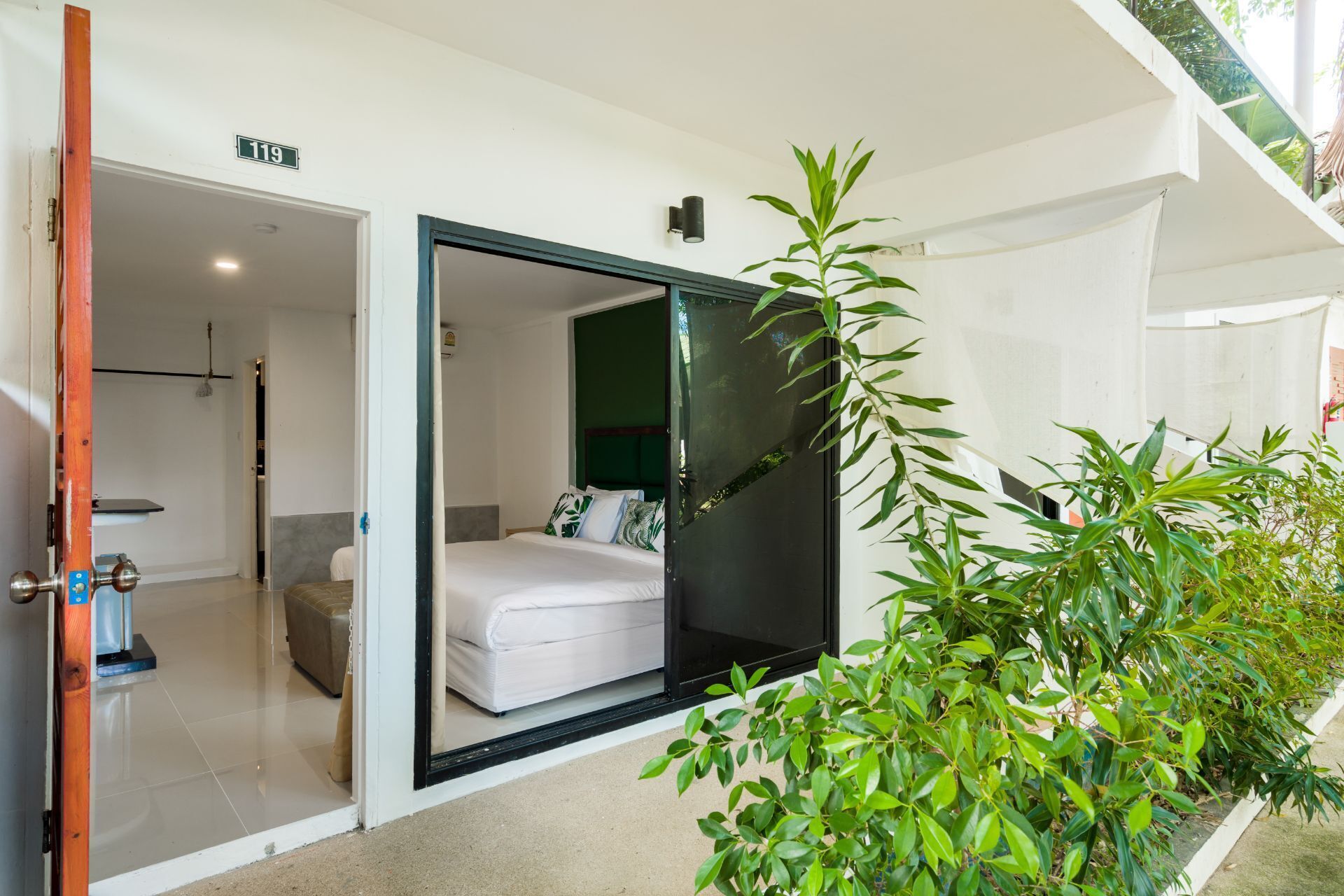 4U Resort