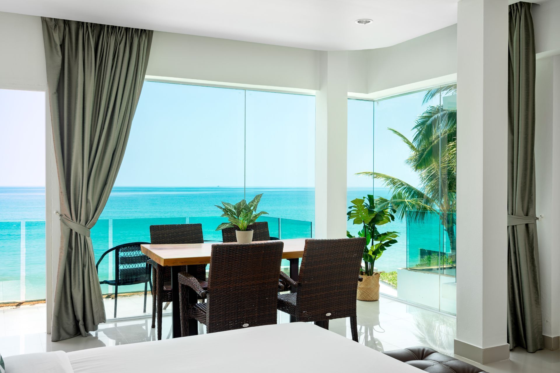 4U Resort