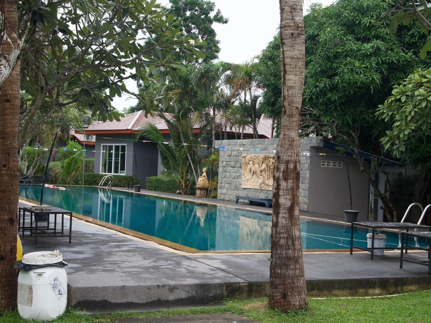 Airport Garden Resort