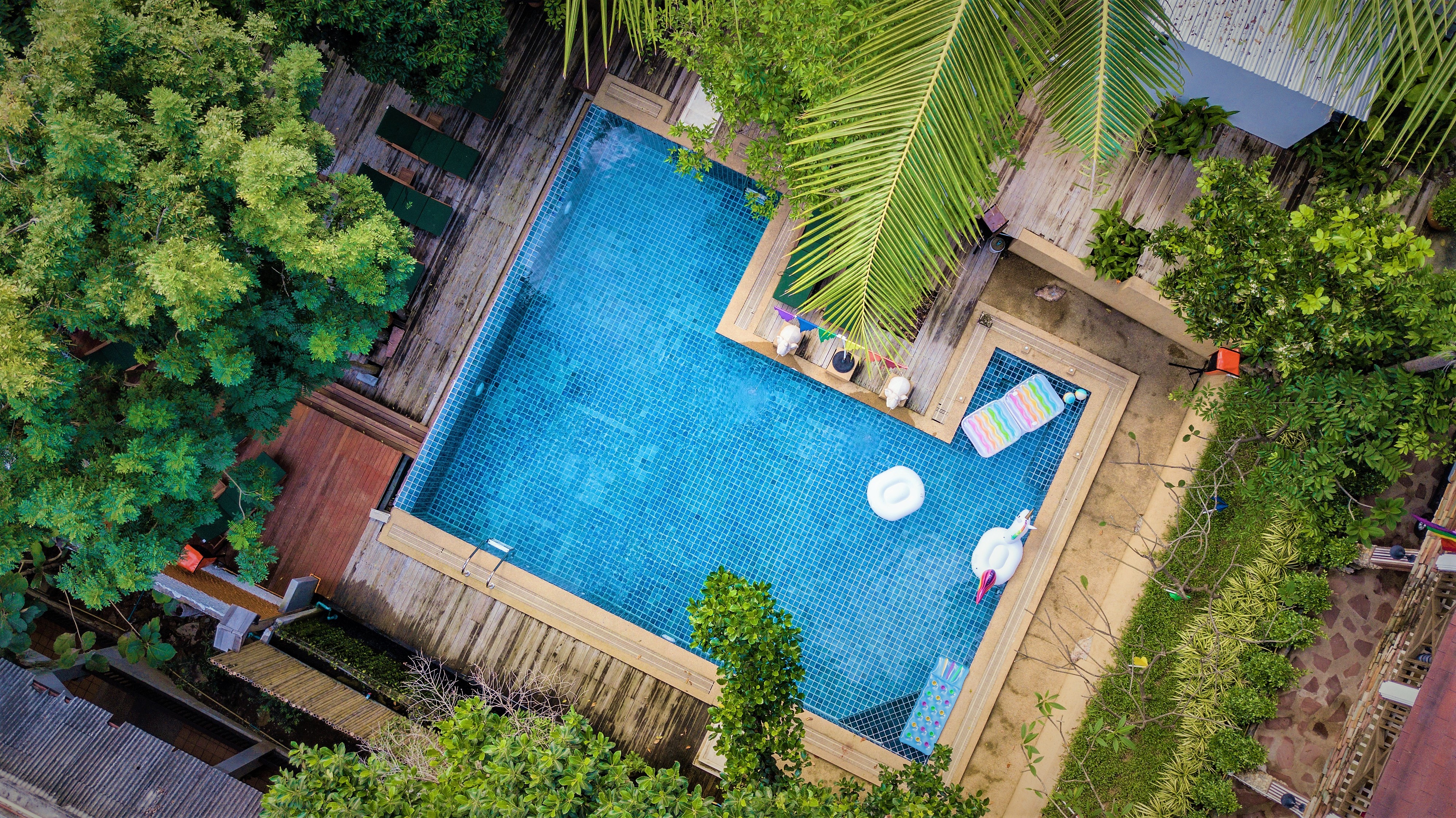 Alpha Gay Resort & Spa