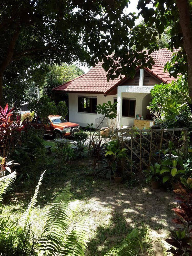 Auberge Resort