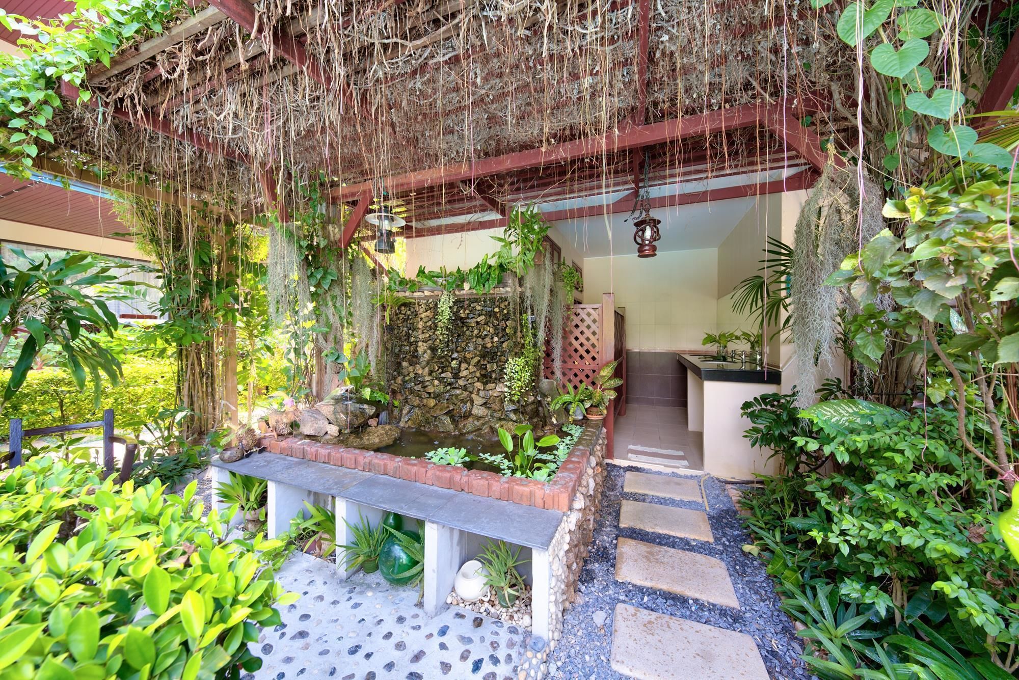 Aumpai Luxury