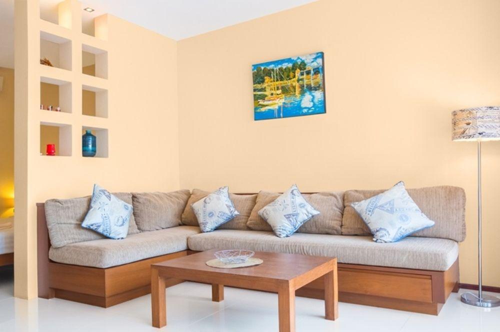 Avanta Condominium