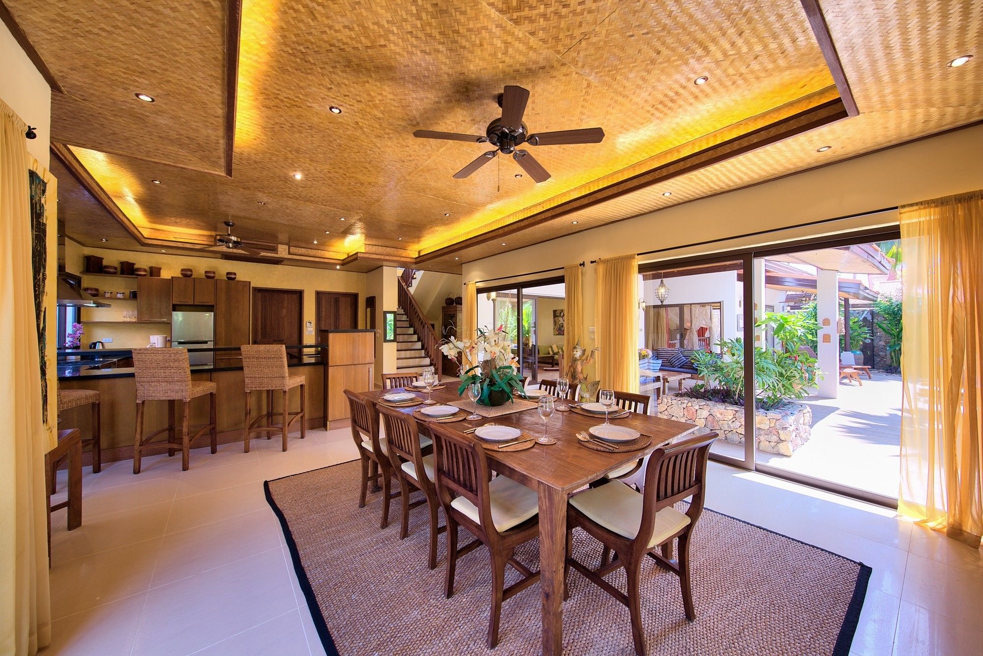 Baan Buaa Beachside Villa