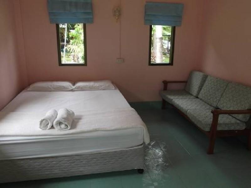 Baan Kuasakul Resort