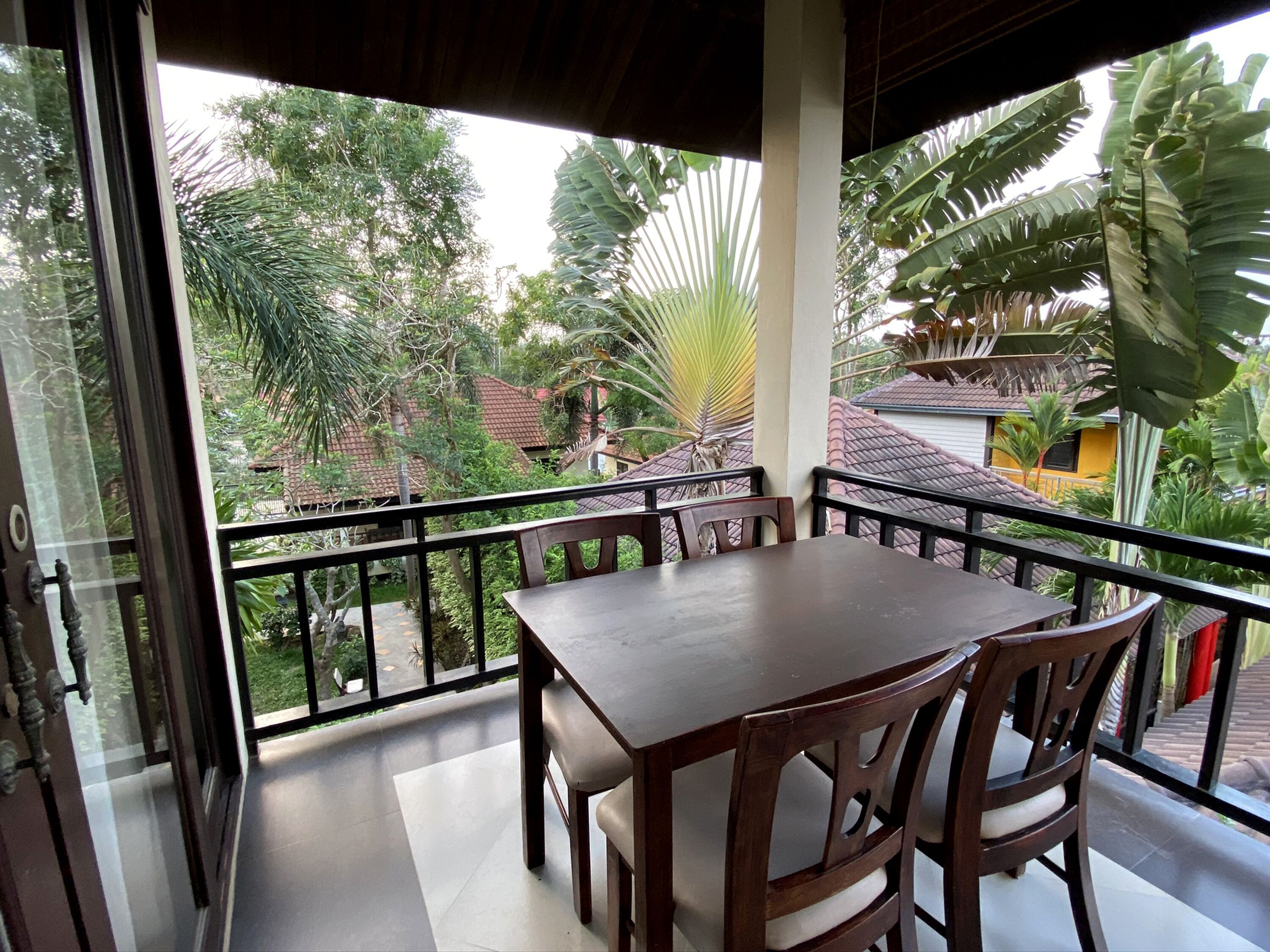 Baan Poon Baan Sabai