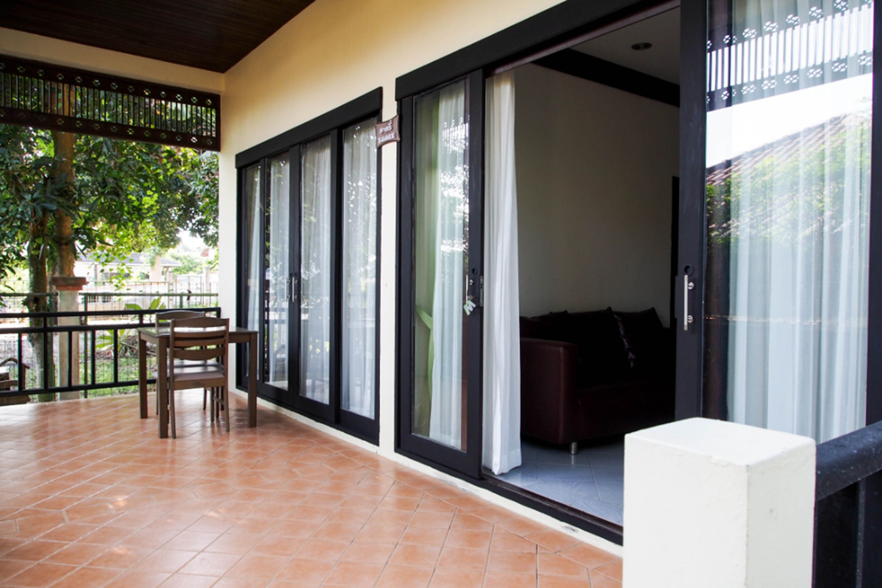 Baan Poon Baan Sabai