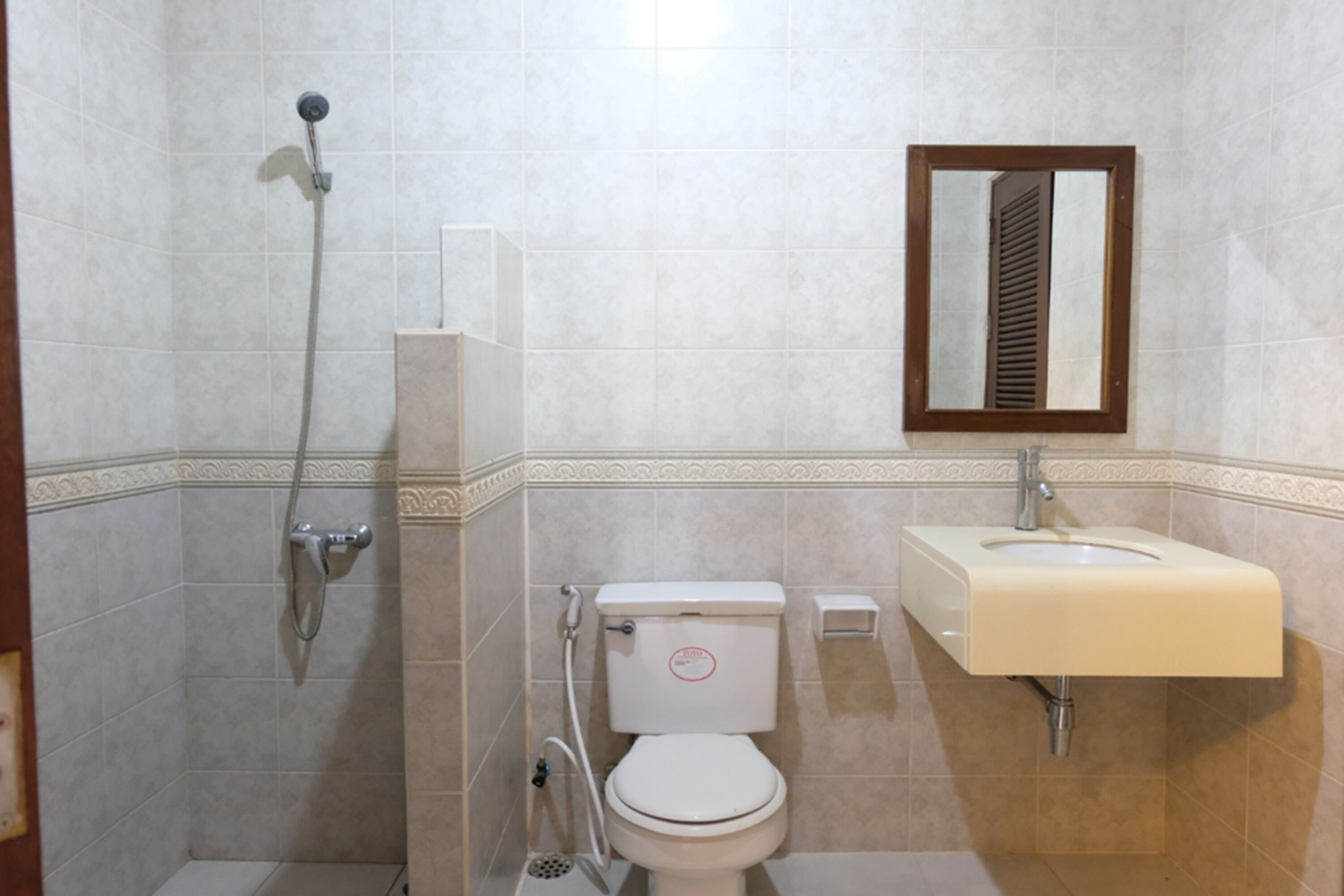 Baan Poon Baan Sabai