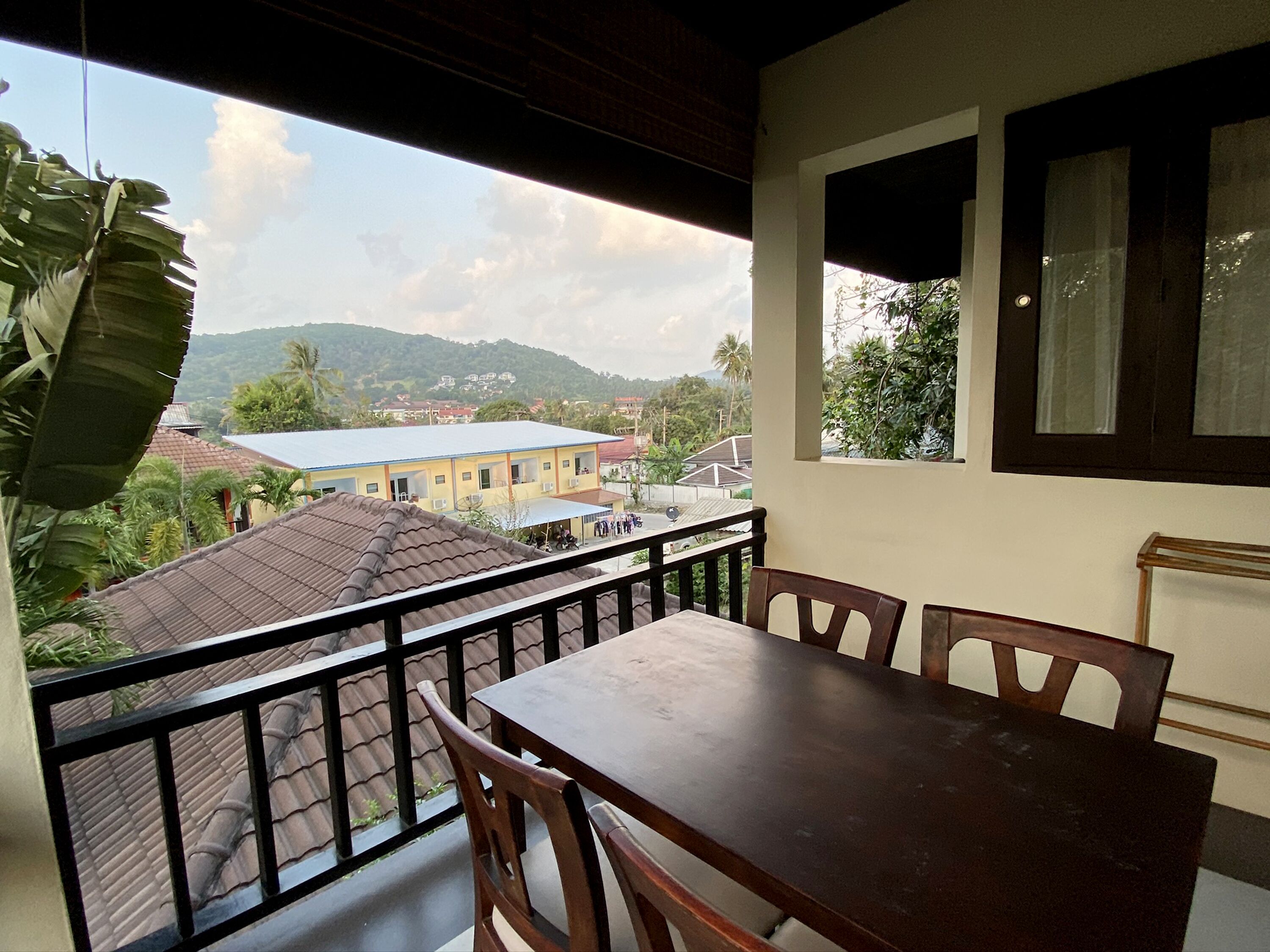 Baan Poon Baan Sabai