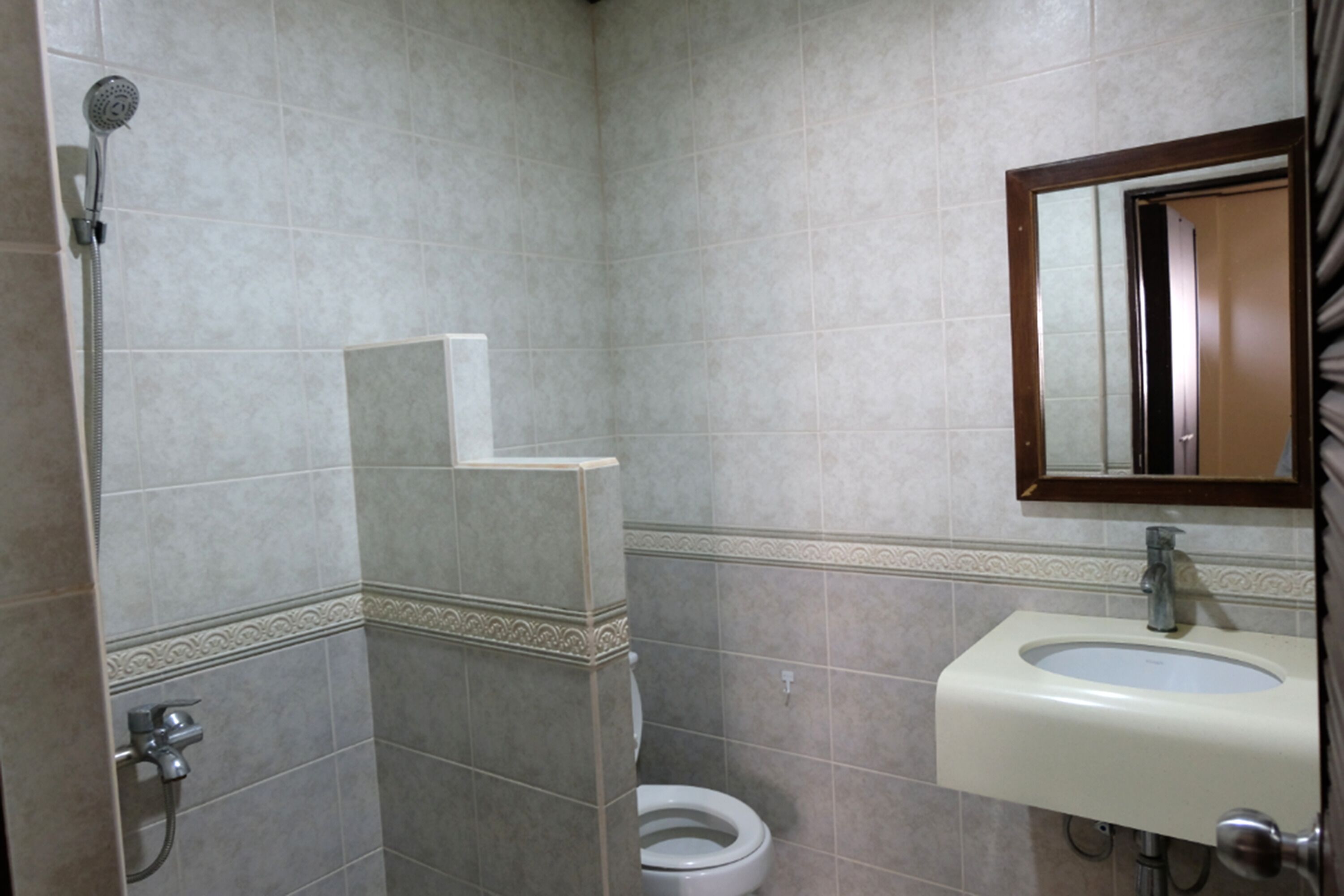 Baan Poon Baan Sabai