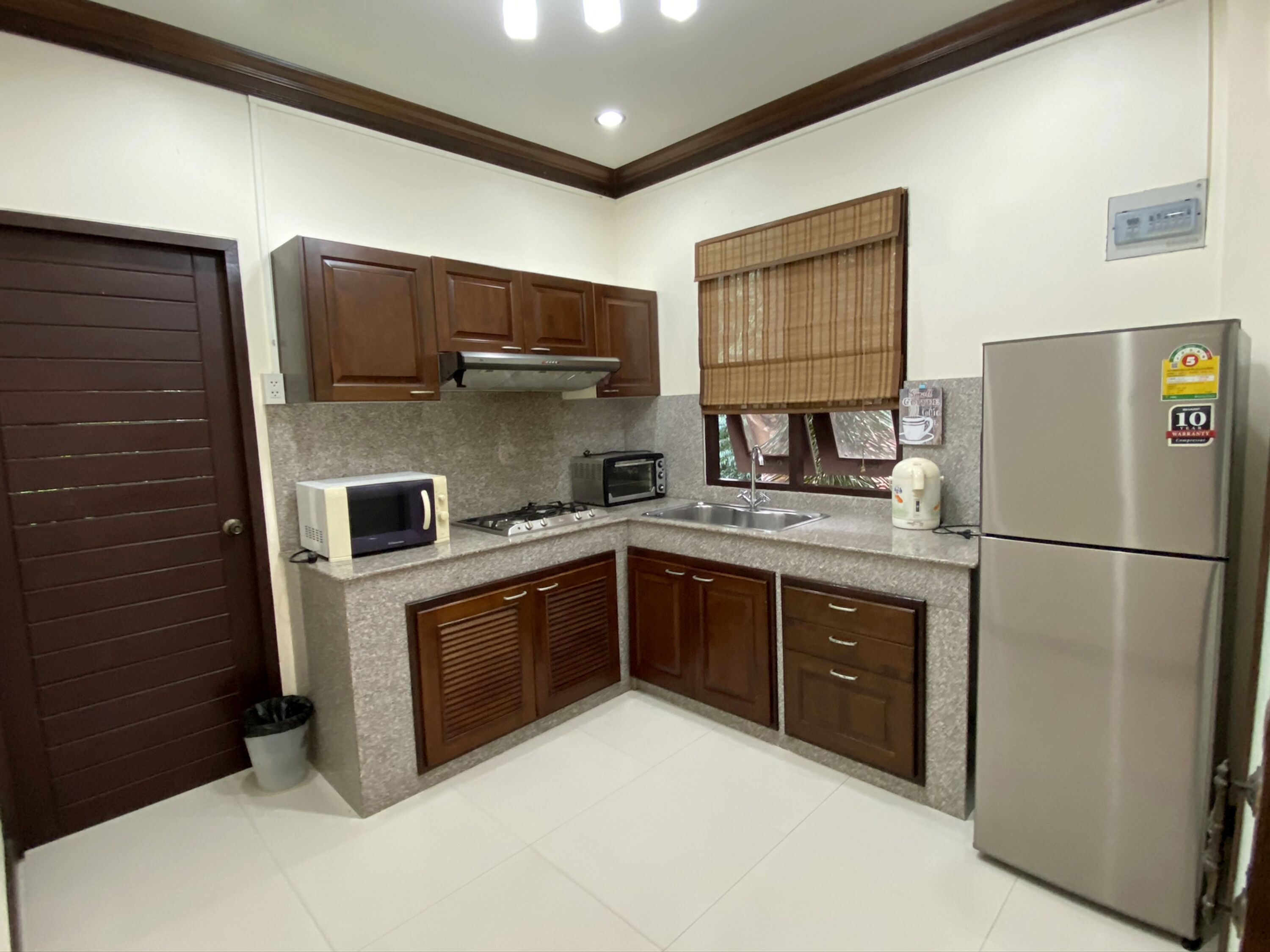 Baan Poon Baan Sabai