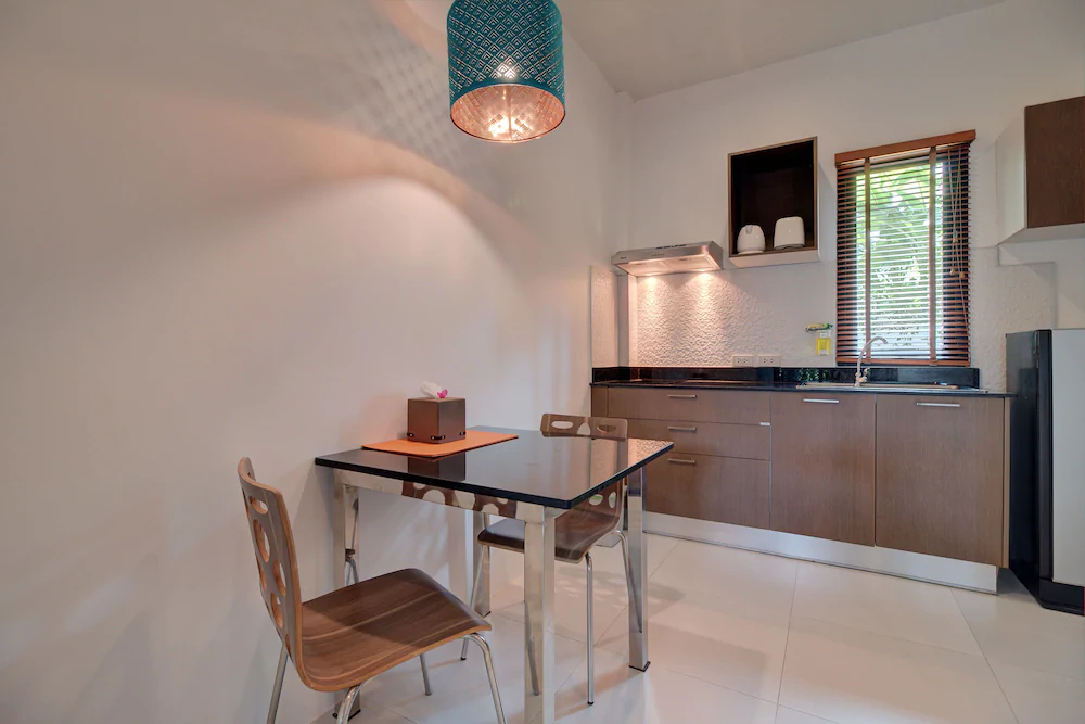 Baan Rawee Apartments