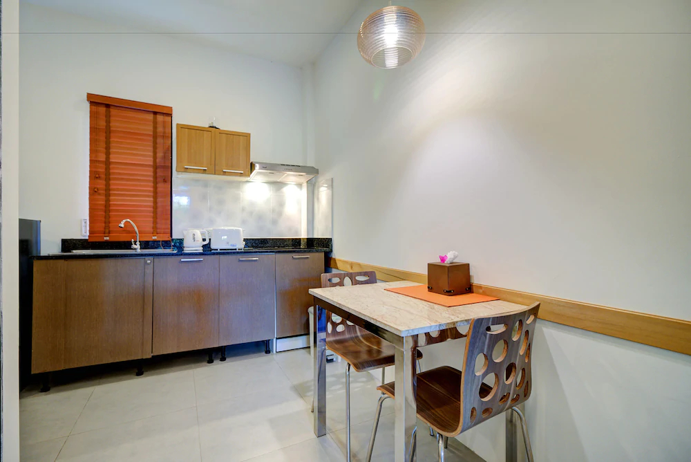 Baan Rawee Apartments