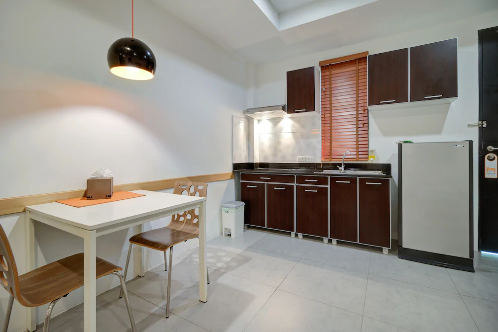 Baan Rawee Apartments