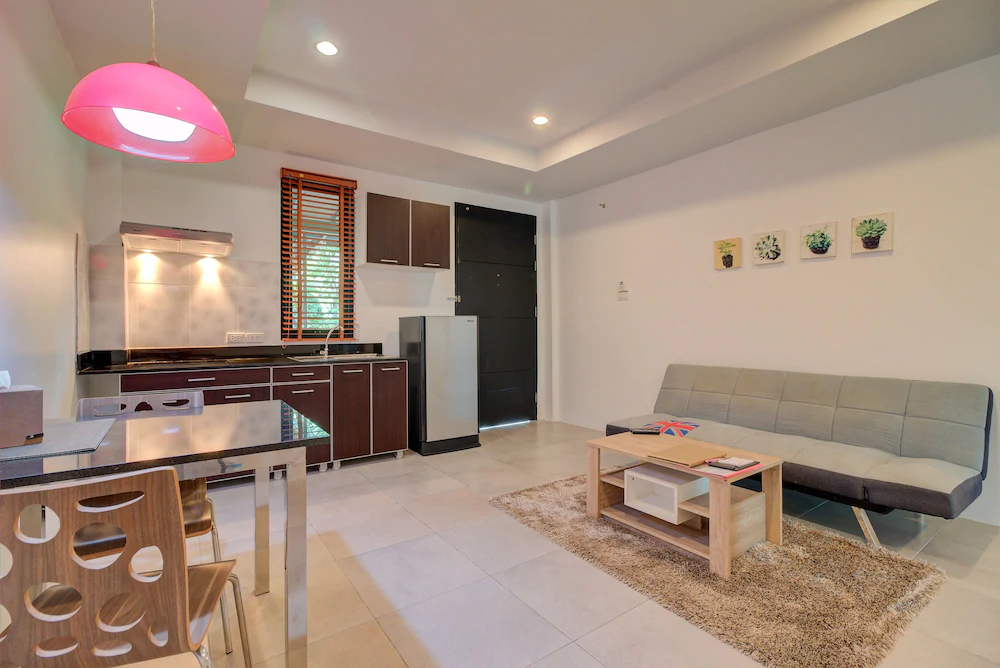 Baan Rawee Apartments