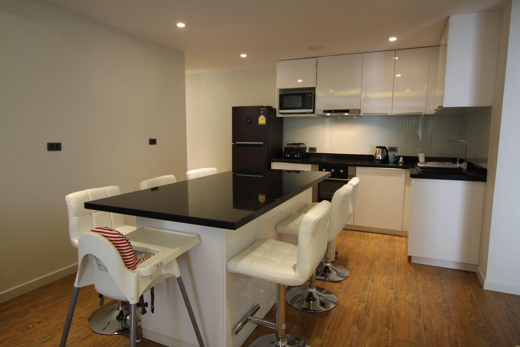 Baan Seaview Holiday Villas