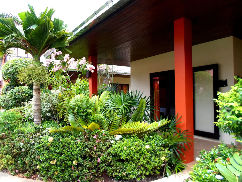 Baan Tropicana