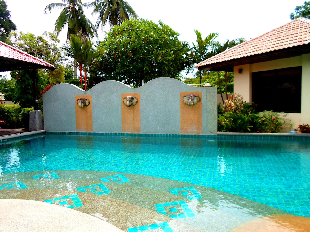 Baan Tropicana