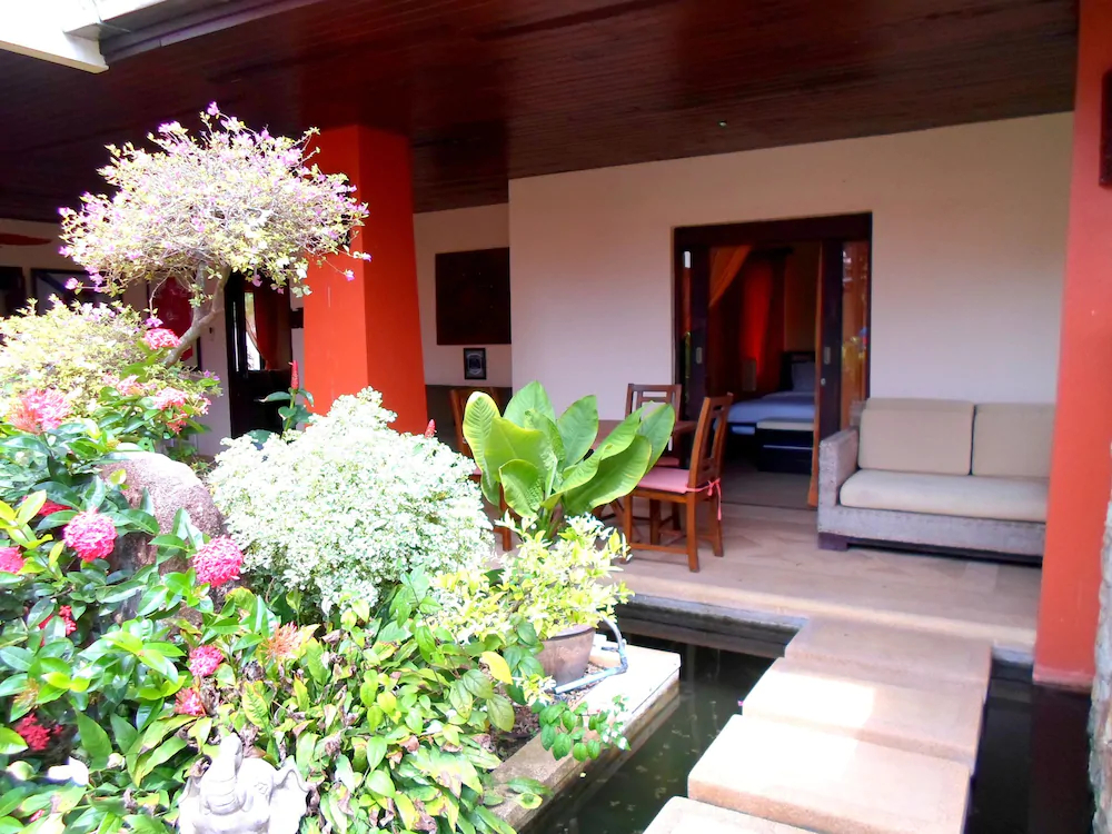 Baan Tropicana