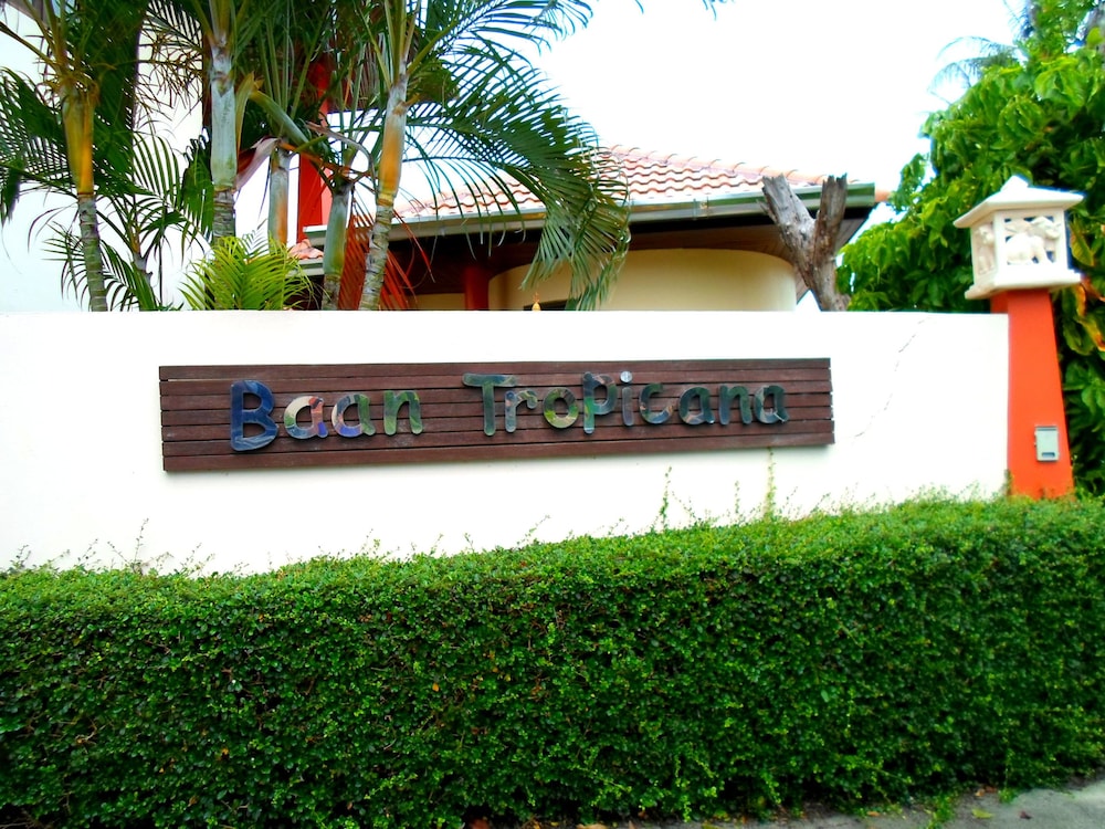 Baan Tropicana