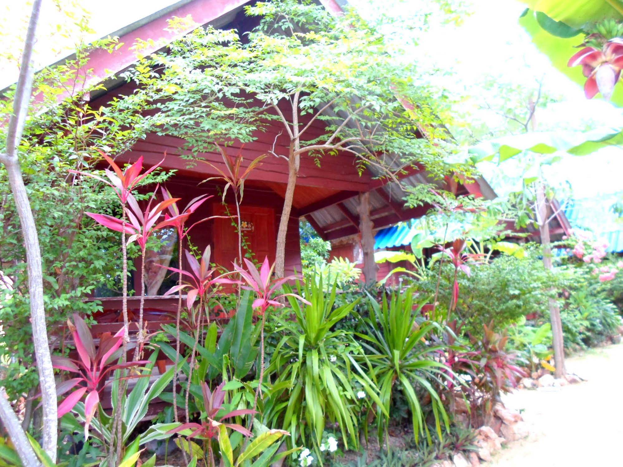 Bangrak Bungalow