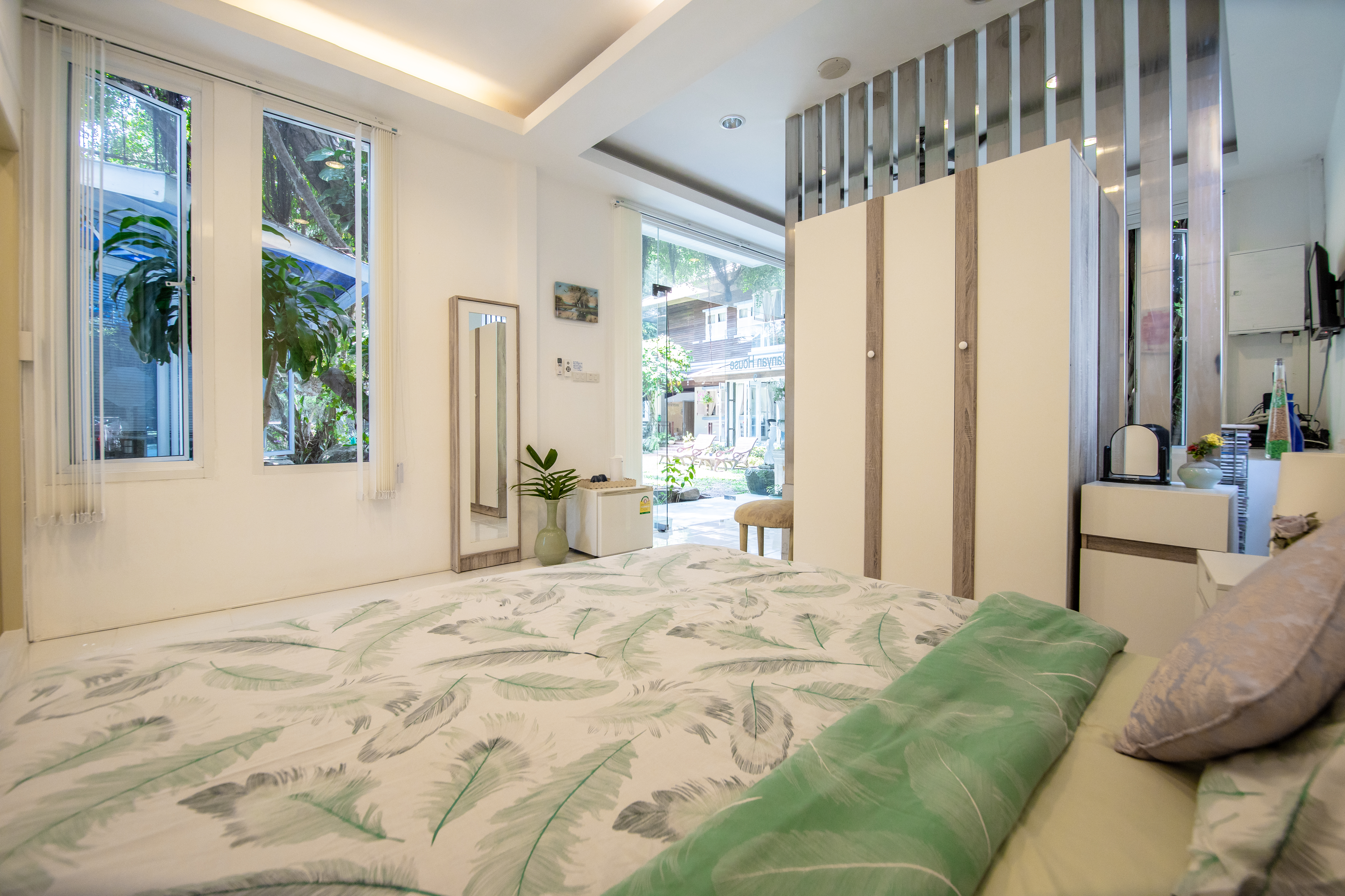 Banyan House Samui Bed and Breakfast