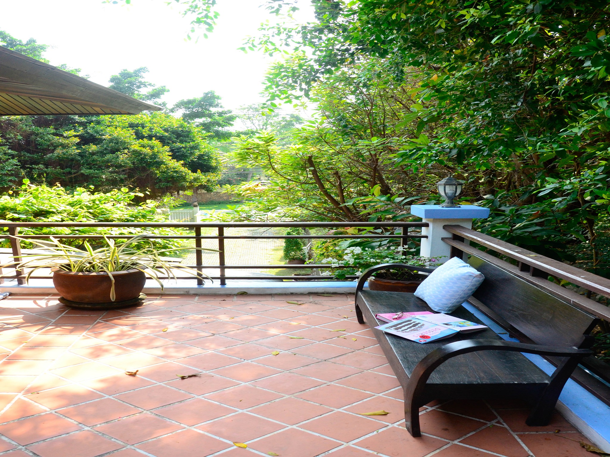 Banyan House Samui Bed and Breakfast