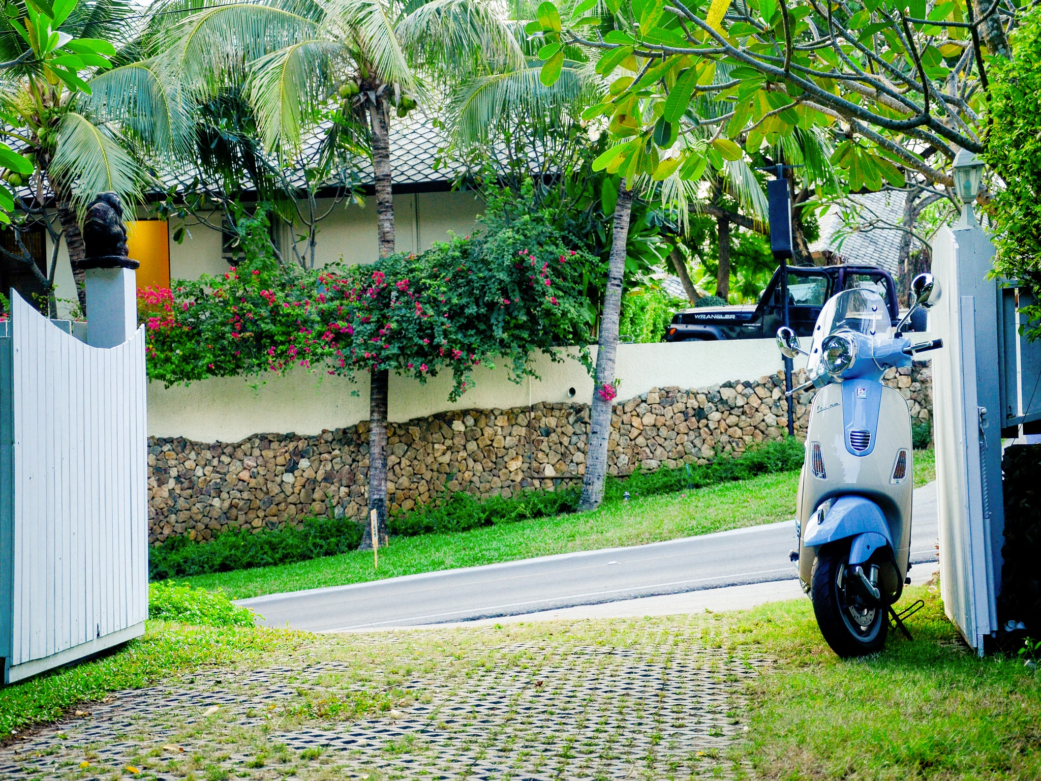 Banyan House Samui Bed and Breakfast
