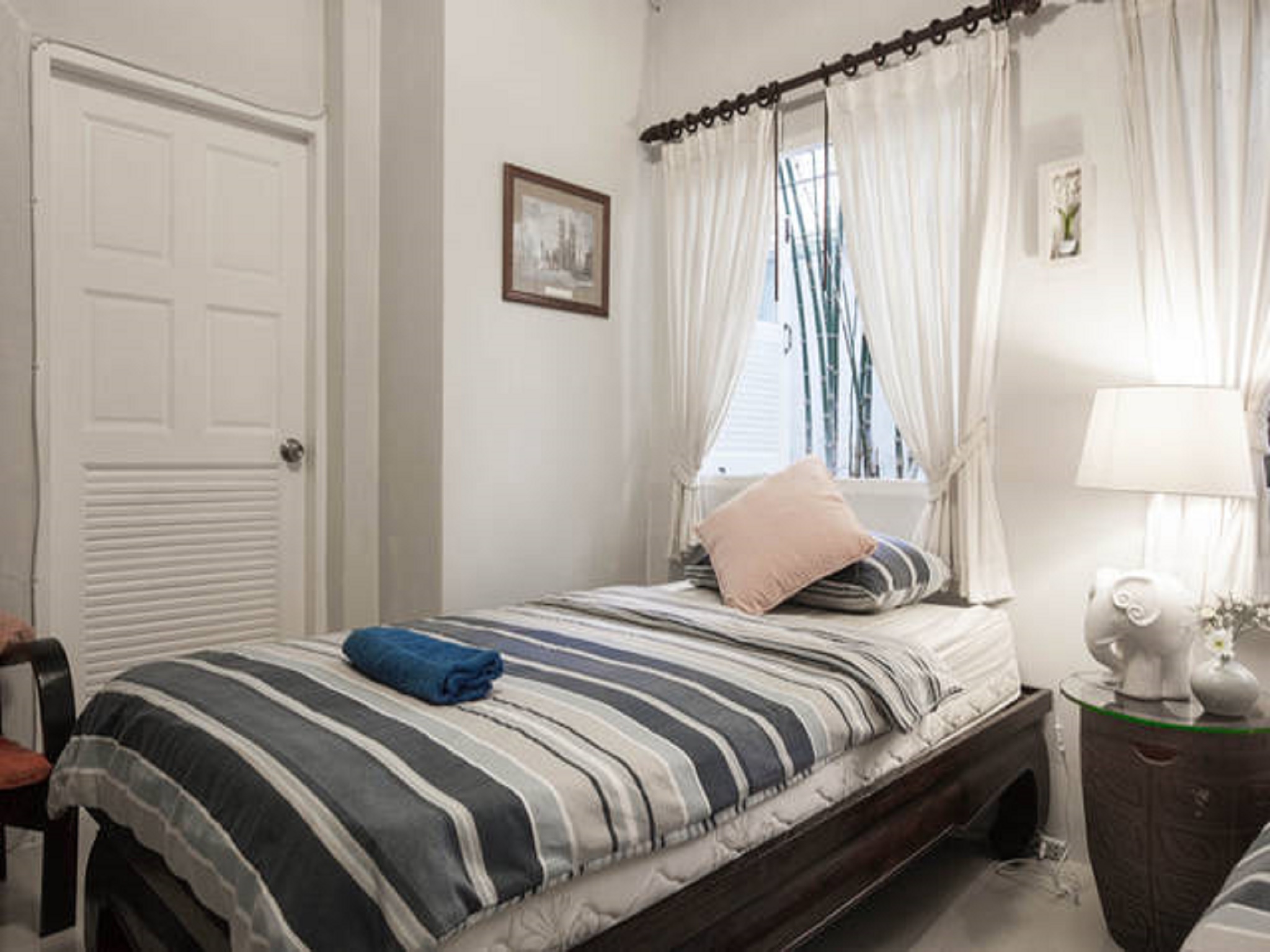 Banyan House Samui Bed and Breakfast