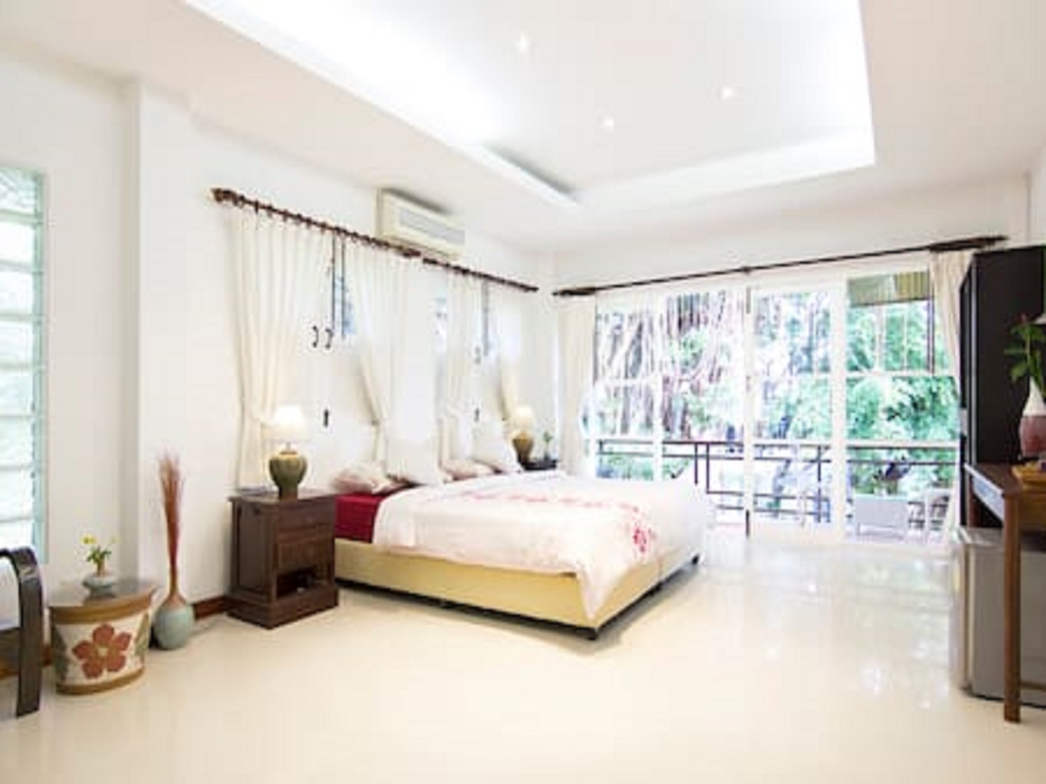 Banyan House Samui Bed and Breakfast