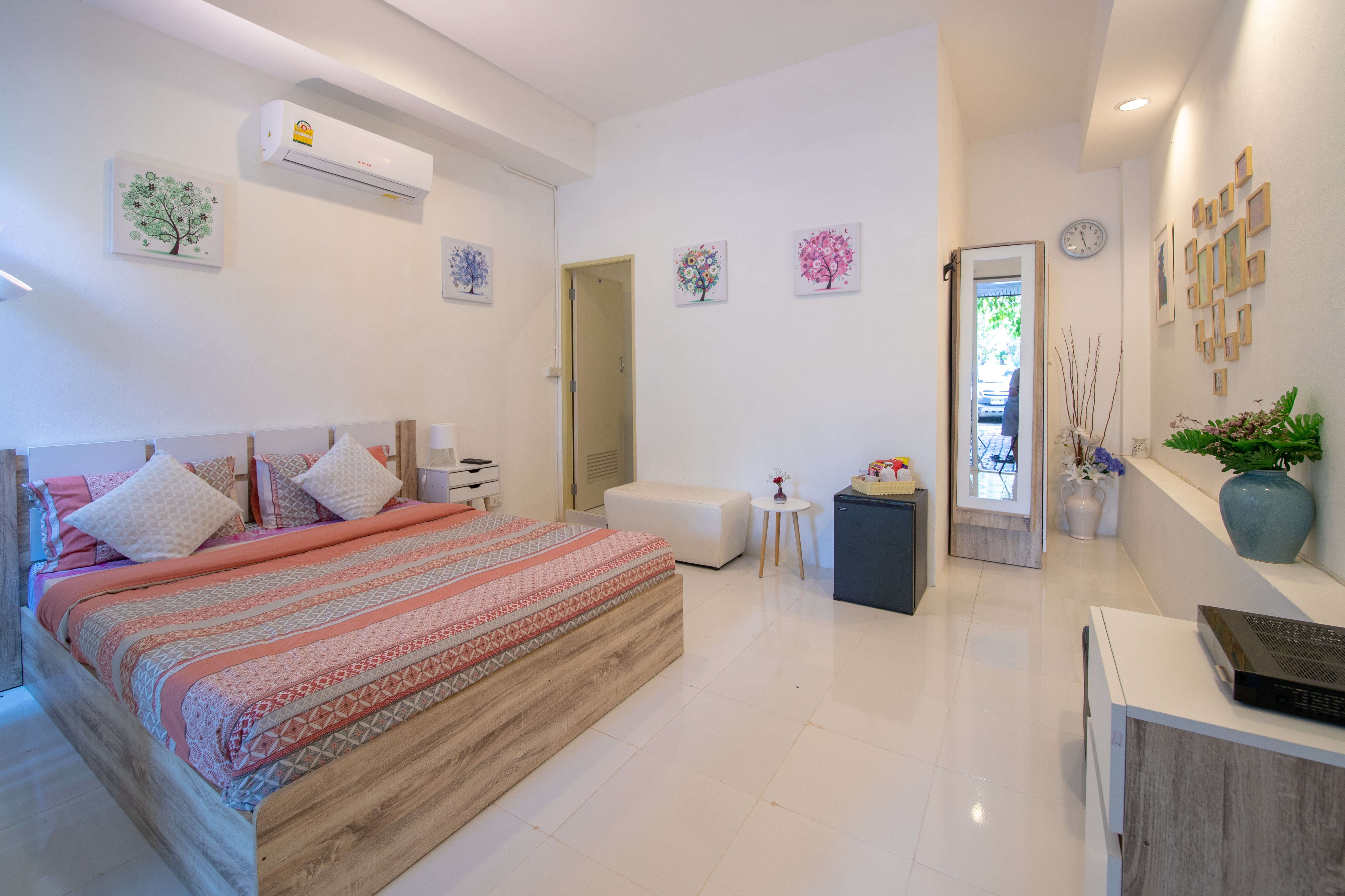 Banyan House Samui Bed and Breakfast