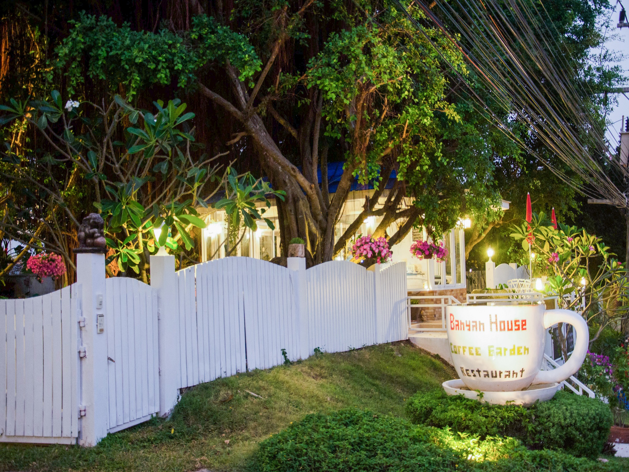 Banyan House Samui Bed and Breakfast