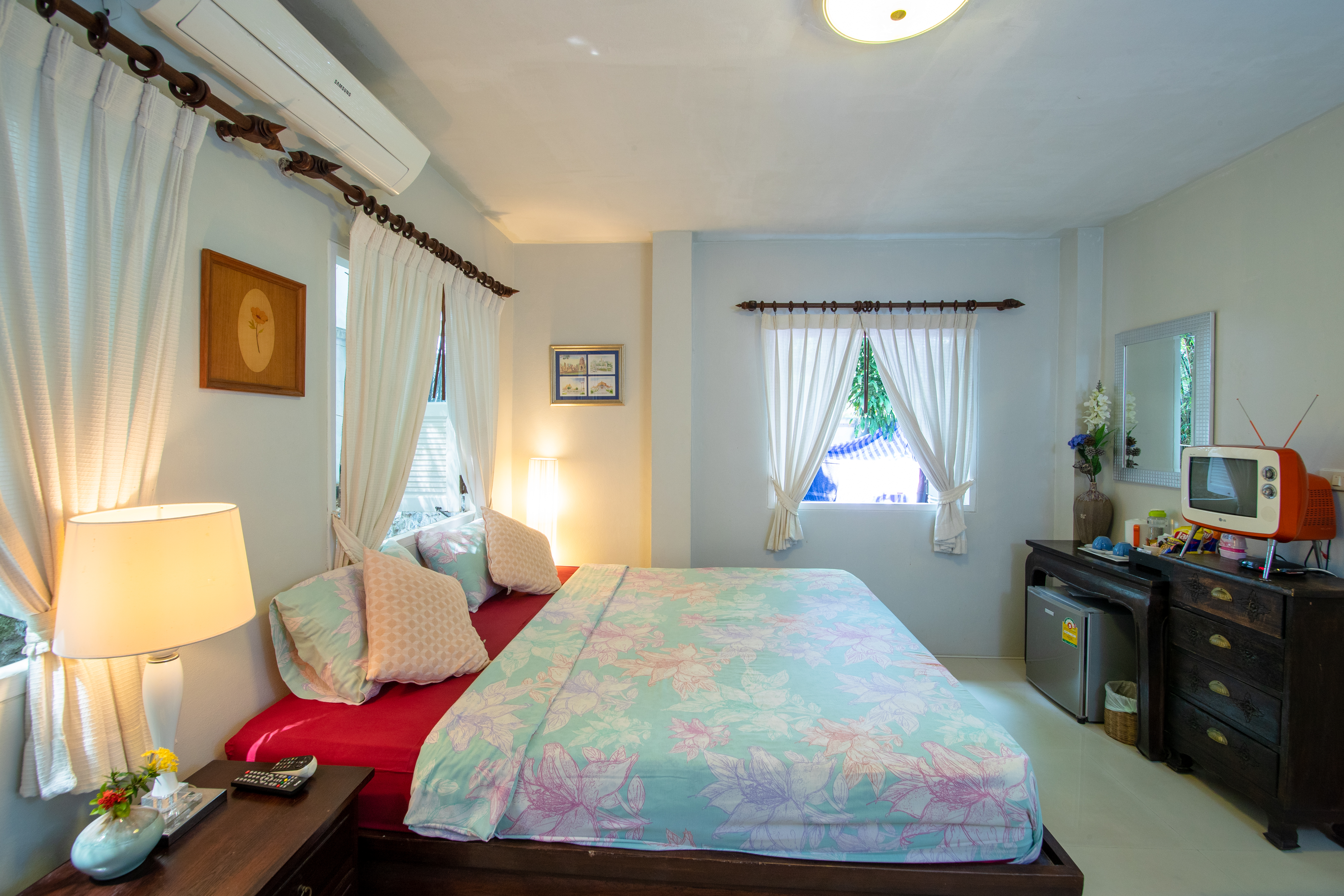 Banyan House Samui Bed and Breakfast