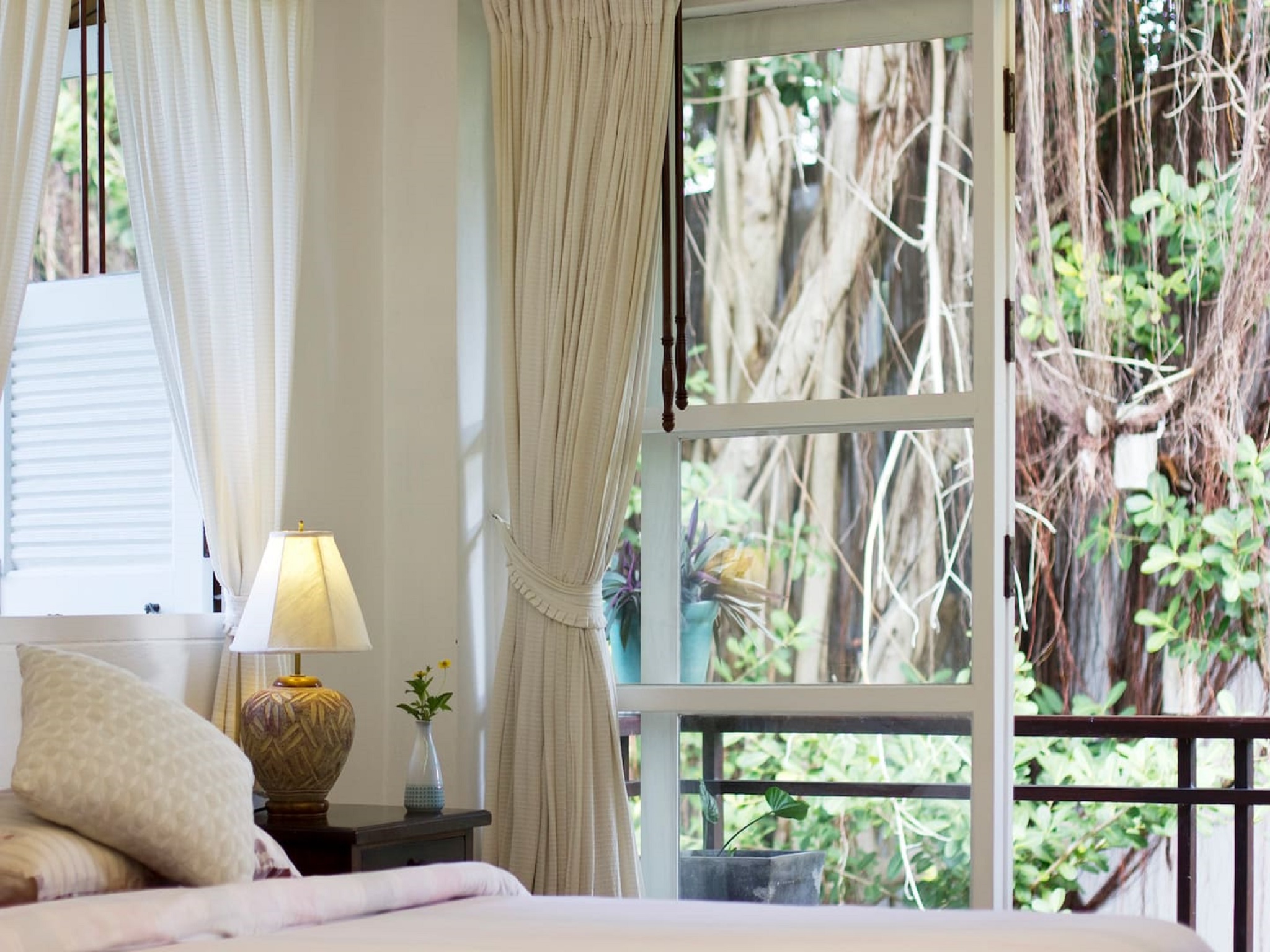 Banyan House Samui Bed and Breakfast