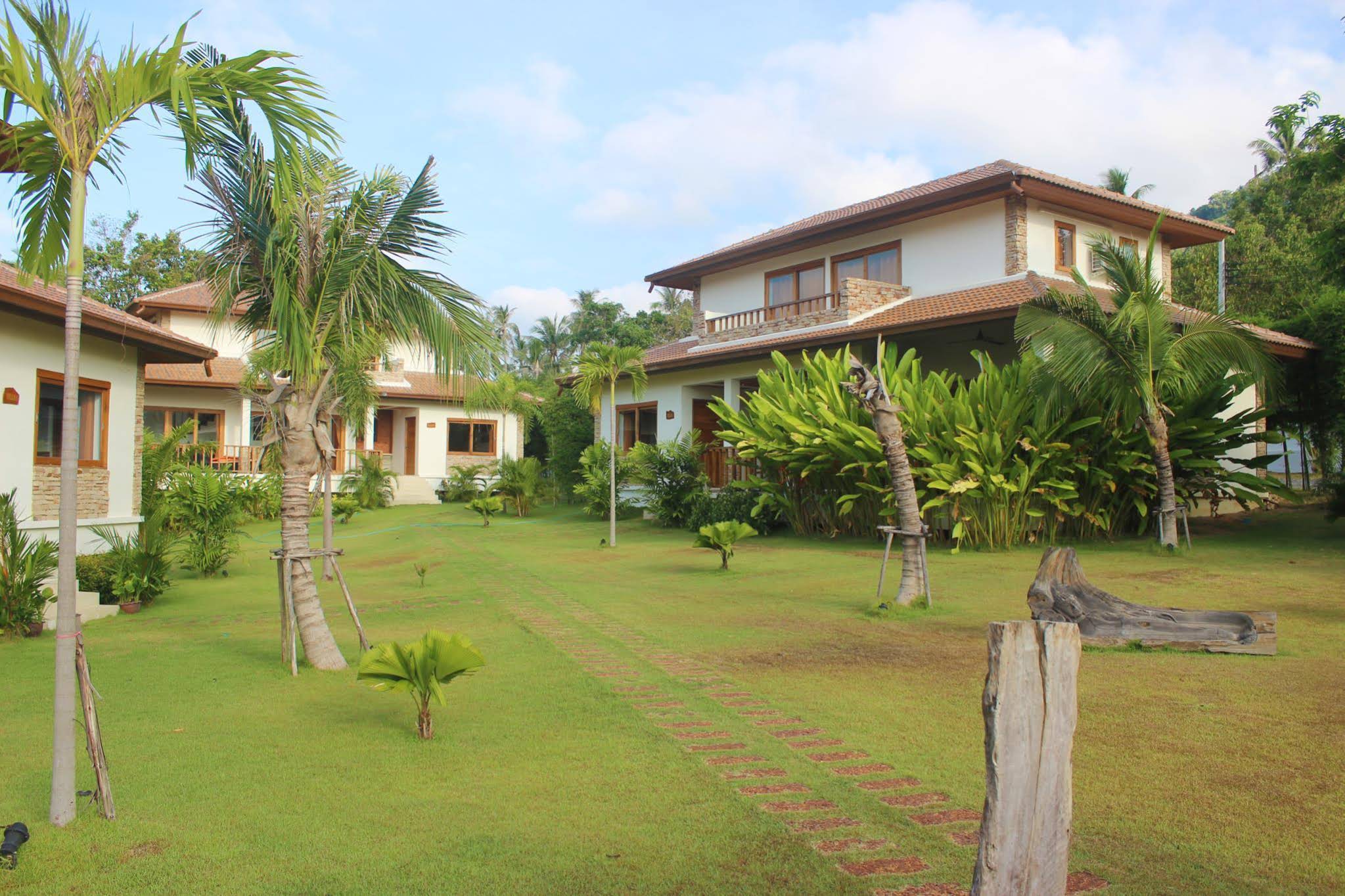Blue Hill Residence