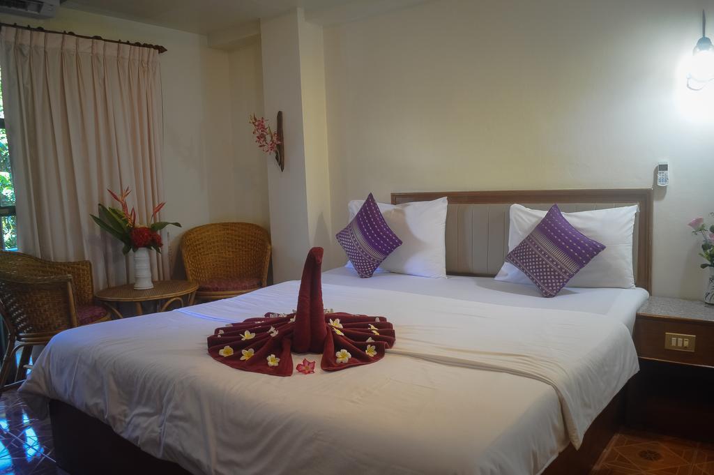 Bonny Hotel
