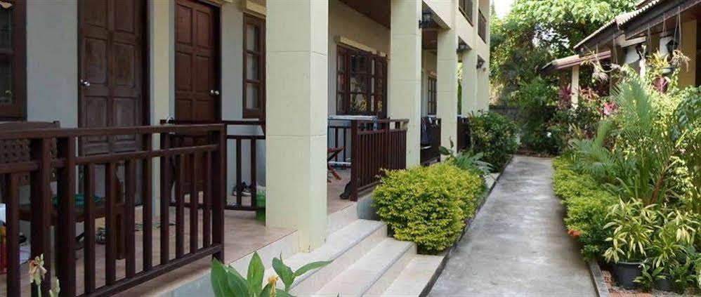 Buathong Place