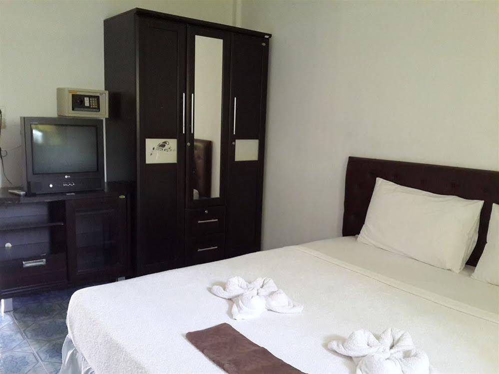 Buathong Resort