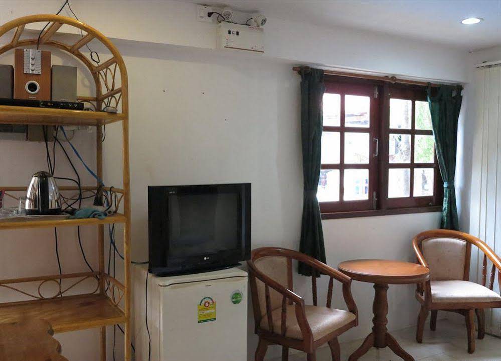 Chaulty Towers Guest House