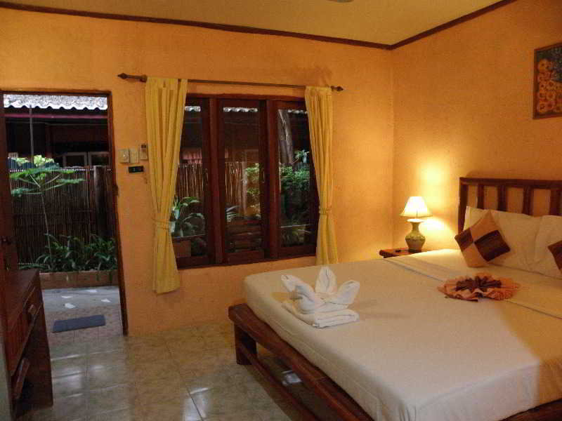 Chaweng Chalet Resort