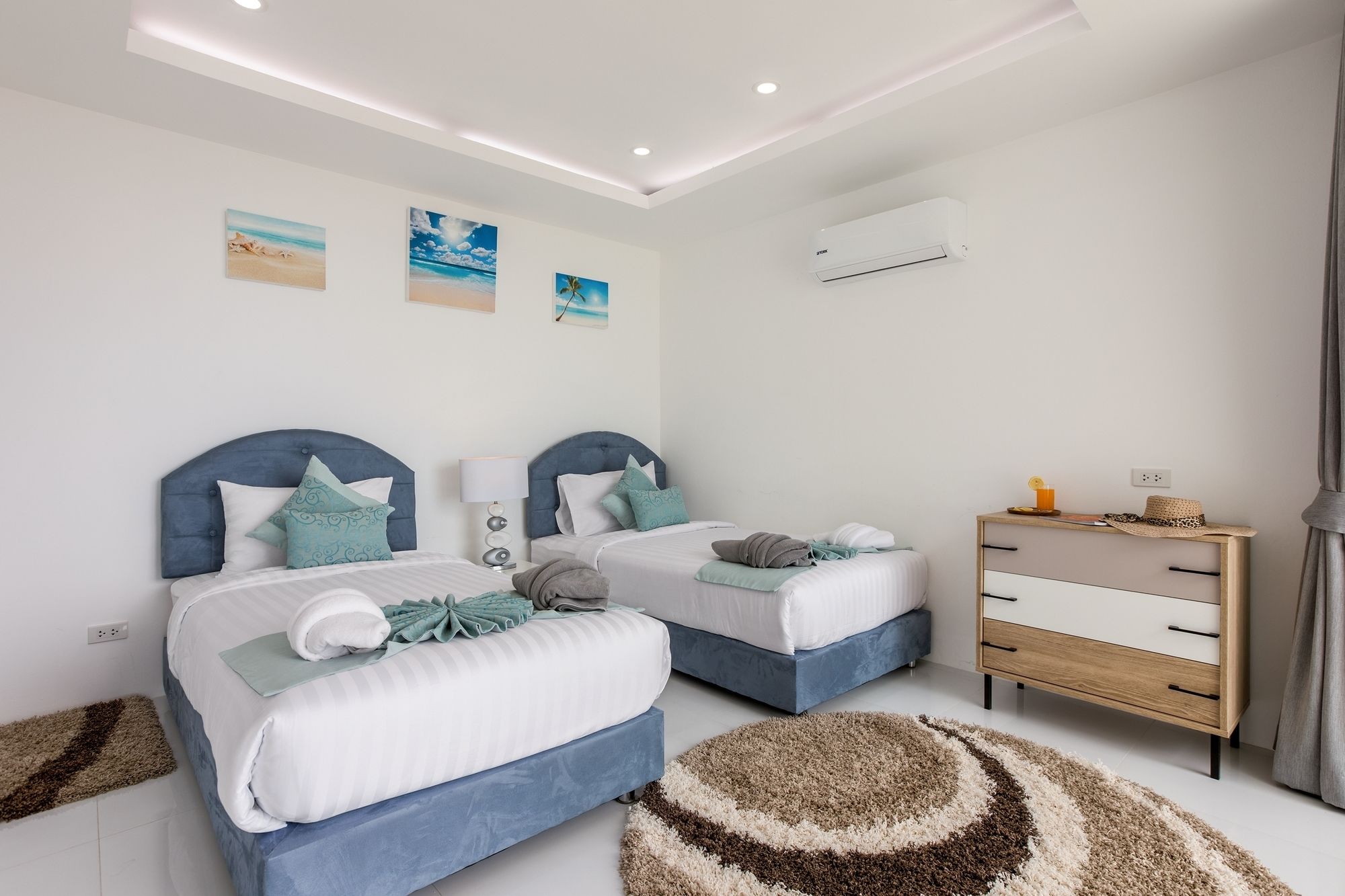 Chaweng Hill Site Pool Villa Snow Light