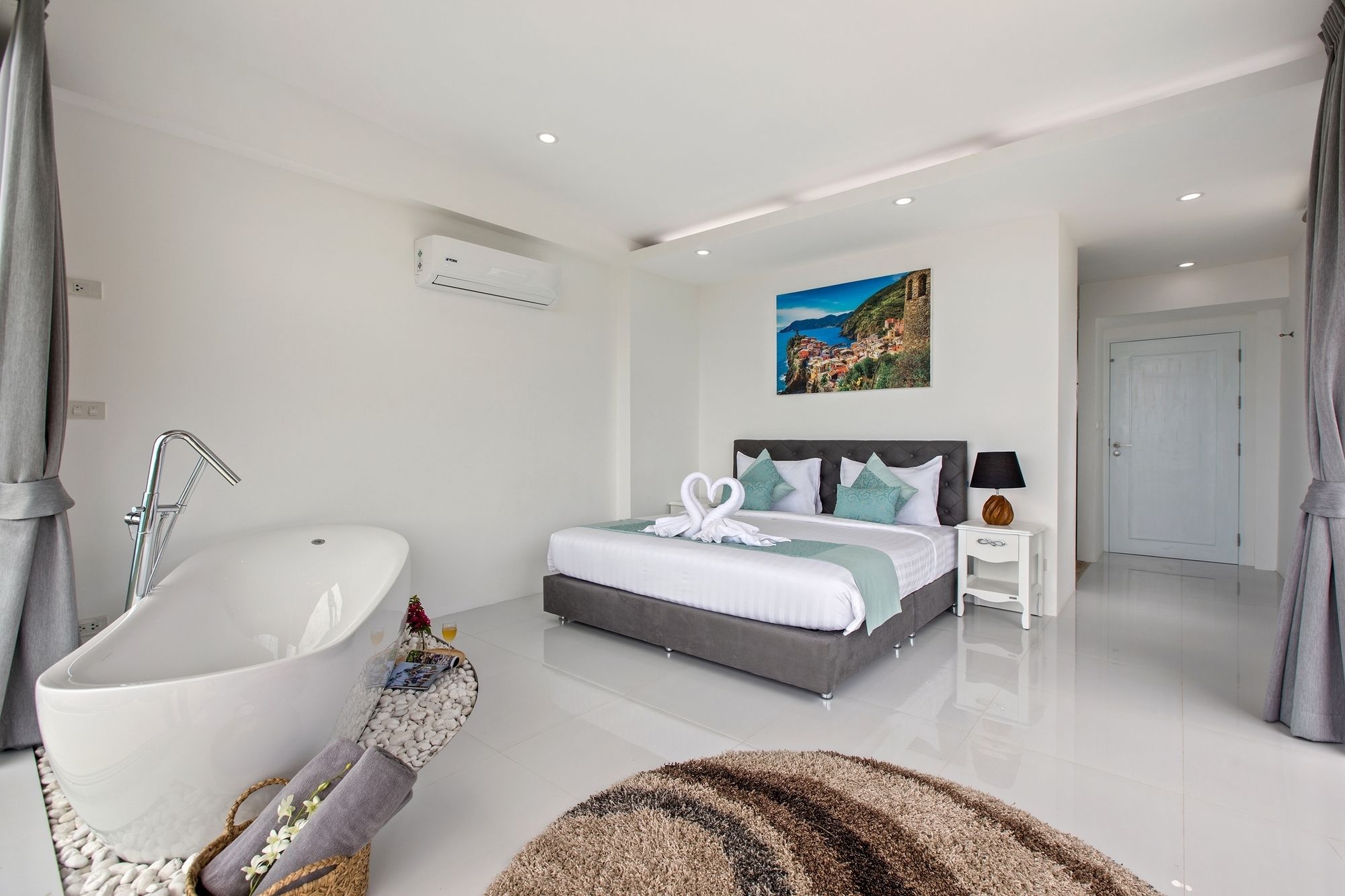 Chaweng Hill Site Pool Villa Snow Light