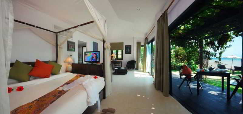 Cinnamon Beach Villas