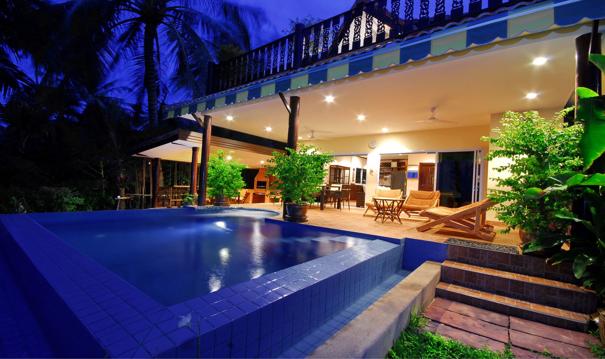 Coconut Laguna Villas